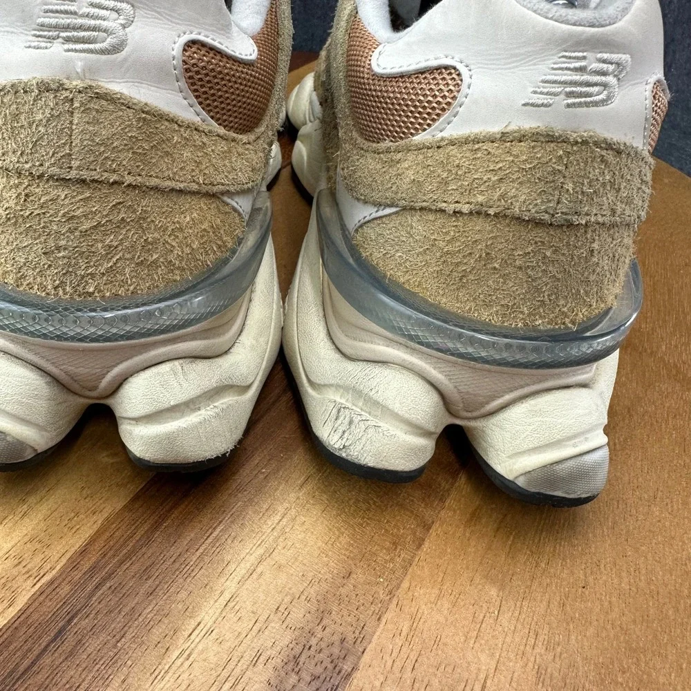 New Balance 9060 U9060HMT Great Plains Tan White Suede Mesh Men's 9.5 Sneakers